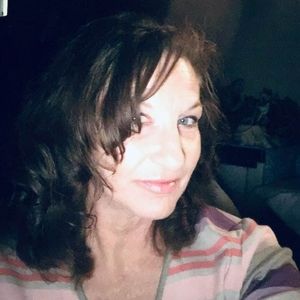 Meet your Posher, Shawna